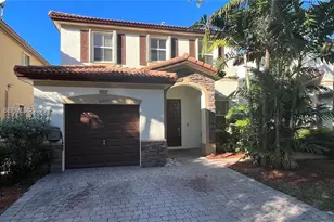 11277 NW 44th Terrace, Doral, FL 33178 - Photo 2