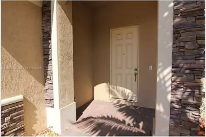 11277 NW 44th Ter, Doral, FL 33178 - Photo 4