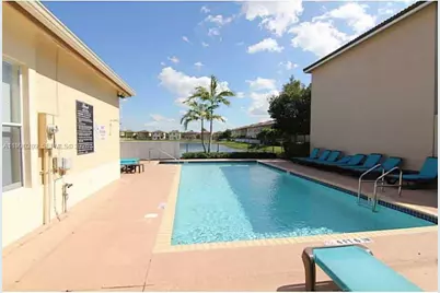 11277 NW 44th Ter, Doral, FL 33178 - Photo 34