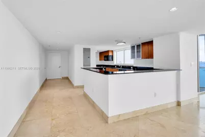 1800 N Bayshore Dr #1901, Miami, FL 33132 - Photo 4