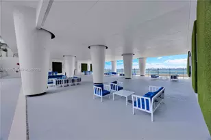 1800 N Bayshore Dr, Miami, FL 33132 - Photo 34