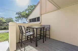 835 NW 80th Terrace, Plantation, FL 33324 - Photo 4