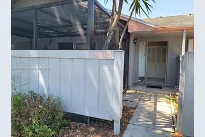 3904 NW Cinnamon Tree Cir, Jensen Beach, FL 34957 - Photo 1