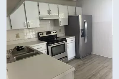 1024 S Independence Dr #1024A, Homestead, FL 33034 - Photo 6