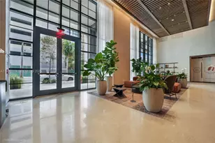 159 NE 6th St, Miami, FL 33132 - Photo 24