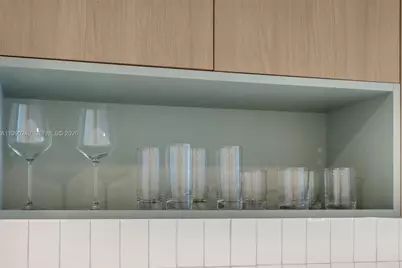 159 NE 6th St #2607, Miami, FL 33132 - Photo 8