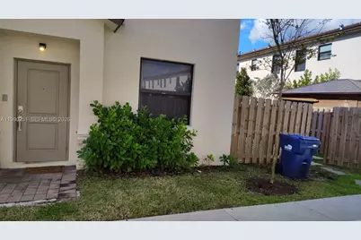 23074 SW 128th Pl, Miami, FL 33170 - Photo 2