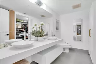 92 SW 3rd St, Miami, FL 33130 - Photo 18