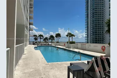1200 Brickell Bay Dr #3610, Miami, FL 33131 - Photo 12