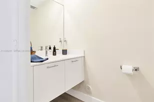 8055 NW 104th Ave, Doral, FL 33178 - Photo 36