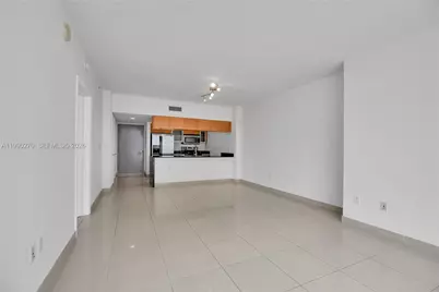 1750 N Bayshore Dr #2804, Miami, FL 33132 - Photo 8