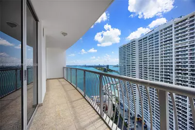 1750 N Bayshore Dr #2804, Miami, FL 33132 - Photo 6