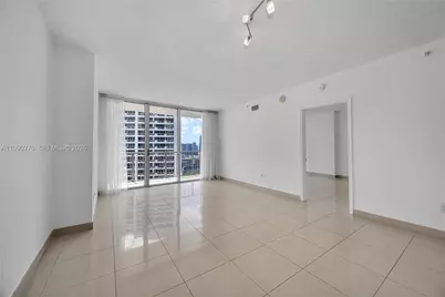 1750 N Bayshore Dr #2804, Miami, FL 33132 - Photo 4
