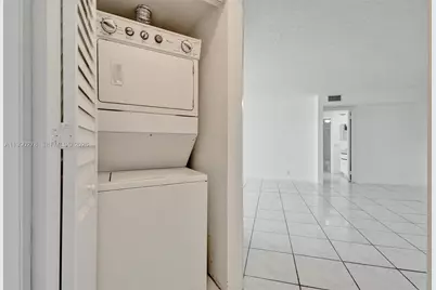 6767 Collins Ave #304, Miami Beach, FL 33141 - Photo 36