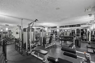 6767 Collins Ave, Miami Beach, FL 33141 - Photo 38