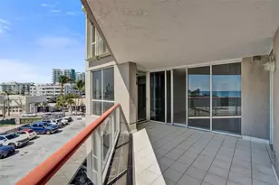 6767 Collins Ave, Miami Beach, FL 33141 - Photo 16