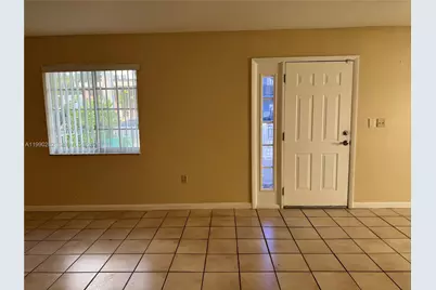 1126 NW 3rd St, Miami, FL 33128 - Photo 4