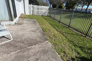534 NE 195th St, Miami, FL 33179 - Photo 6