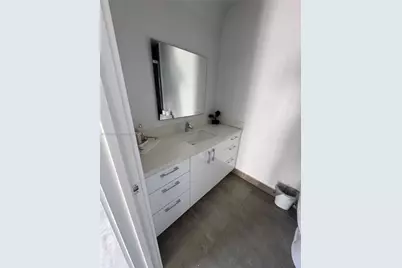 534 NE 195th St #534, Miami, FL 33179 - Photo 18
