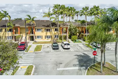 935 NE 33rd Ter #203, Homestead, FL 33033 - Photo 14