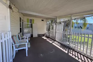 7300 20th St, Florida City, FL 32966 - Photo 6