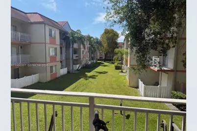 18820 NW 57th Ave #204, Hialeah, FL 33015 - Photo 12