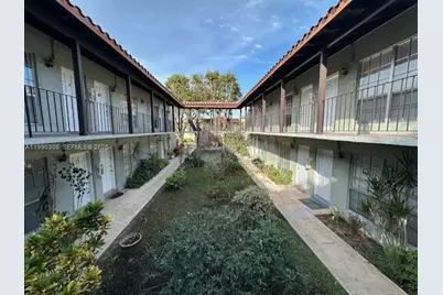 10776 N Kendall Dr #F17, Miami, FL 33176 - Photo 4