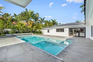 116 W 1st Ct, Miami Beach, FL 33139 - Photo 44