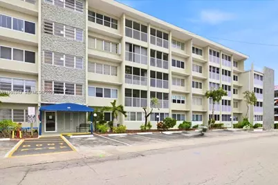 330 SE 2nd St #101G, Hallandale Beach, FL 33009 - Photo 4