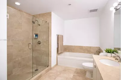3232 Coral #605, Miami, FL 33145 - Photo 10