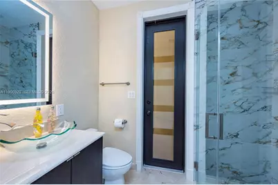 588 Miller Dr, Miami Springs, FL 33166 - Photo 38