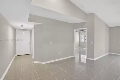 2496 Centergate Dr #301, Miramar, FL 33025 - Photo 4