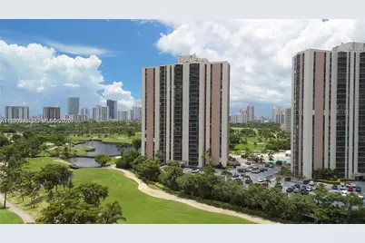 20301 W Country Club Dr #1226, Aventura, FL 33180 - Photo 18