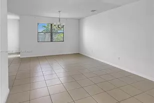 709 SE 35 Ave, Homestead, FL 33033 - Photo 4