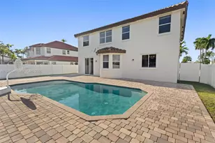 17900 SW 4th Ct, Pembroke Pines, FL 33029 - Photo 38