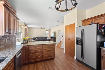 17900 SW 4th Ct, Pembroke Pines, FL 33029 - Photo 12