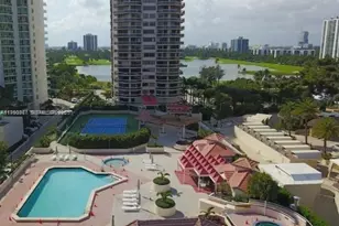 20185 E Country Club Dr, Aventura, FL 33180 - Photo 26