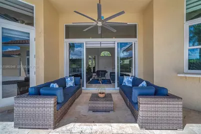 219 Landings Blvd, Weston, FL 33327 - Photo 22