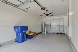 6011 Woods Edge Cir, Riviera Beach, FL 33410 - Photo 28