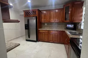 281 W 17th St, Hialeah, FL 33010 - Photo 4