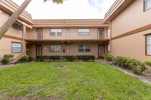 294 Brittany G, Delray Beach, FL 33446 - Photo 10