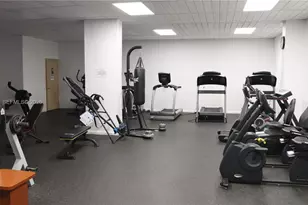 1865 S Ocean Dr, Hallandale Beach, FL 33009 - Photo 18