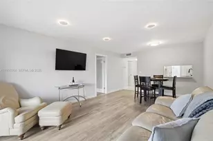 1200 Hillcrest Ct, Hollywood, FL 33021 - Photo 8