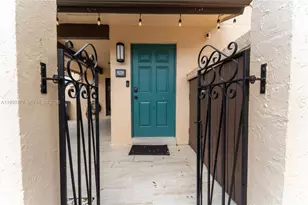 11229 SW 132nd Ct W, Miami, FL 33186 - Photo 6