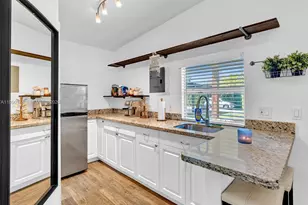 14051 SW 15th Ct, Davie, FL 33325 - Photo 14