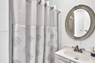 14051 SW 15th Ct, Davie, FL 33325 - Photo 12