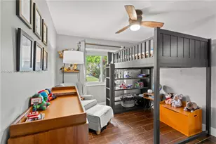 10310 SW 128th Ave, Miami, FL 33186 - Photo 16