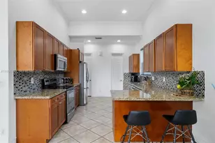 2707 SW 135th Ave, Miramar, FL 33027 - Photo 4