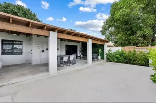 2871 NW 204th Ln, Miami Gardens, FL 33056 - Photo 10