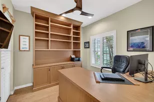 1012 SW 42nd Ave, Deerfield Beach, FL 33442 - Photo 34